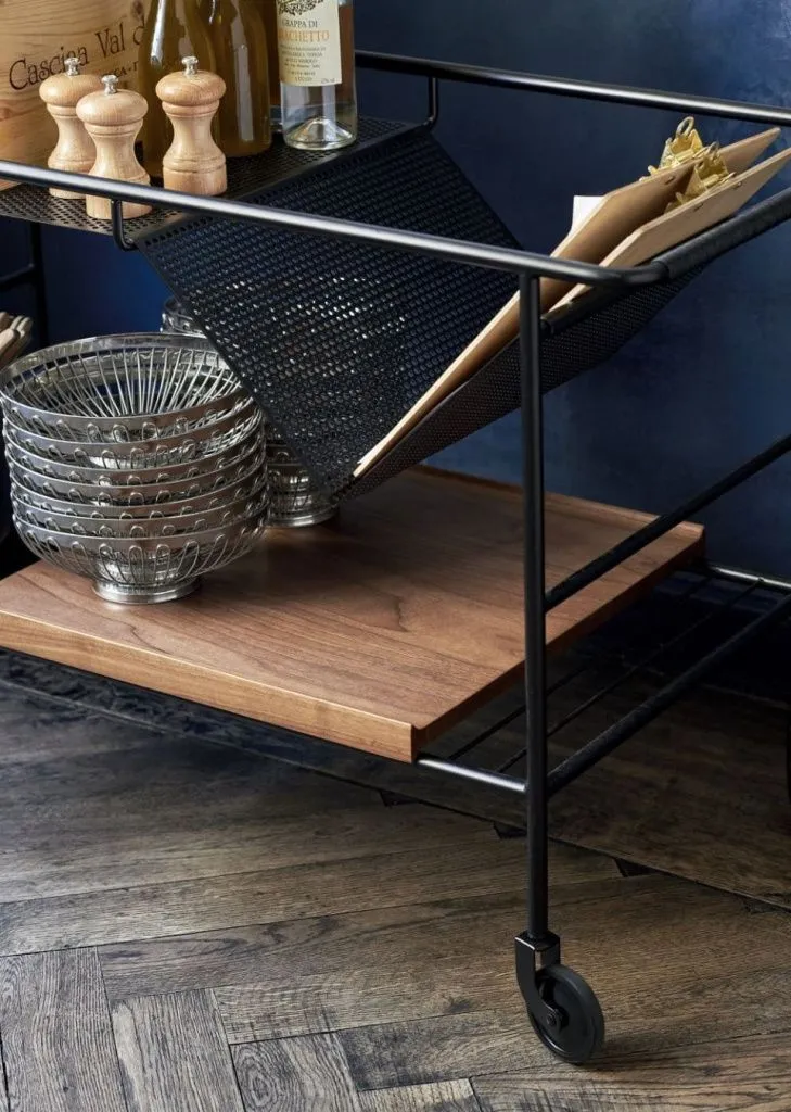 Барная тележка Alima Black & Lacquered Walnut